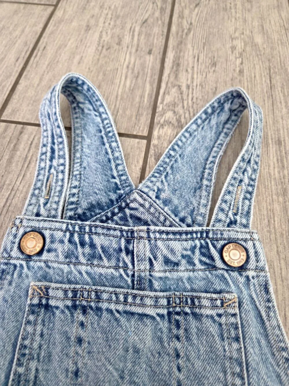 Gap Denim Girls Light Wash Raw Hem Shortalls Overalls Size 8